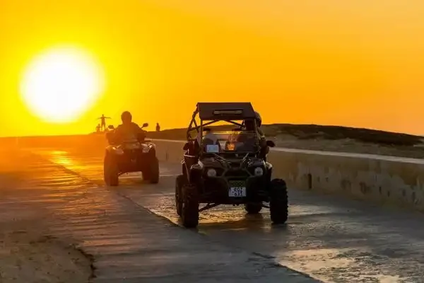 Safari buggy coucher de soleil à Gozo & Comino.