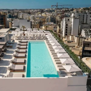 Panoramic rooftop view of Flo Skypool Malta.