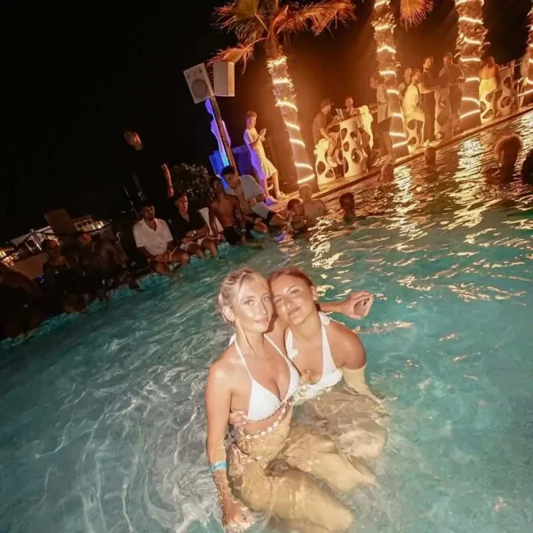 Night view of the rooftop Malta infinity pool at Hugo Hotel Malta.