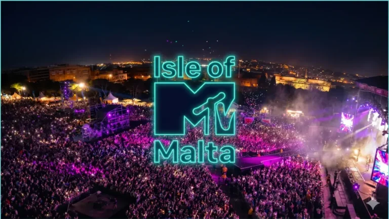 Folla immensa al festival musicale Isle of MTV a Malta di notte